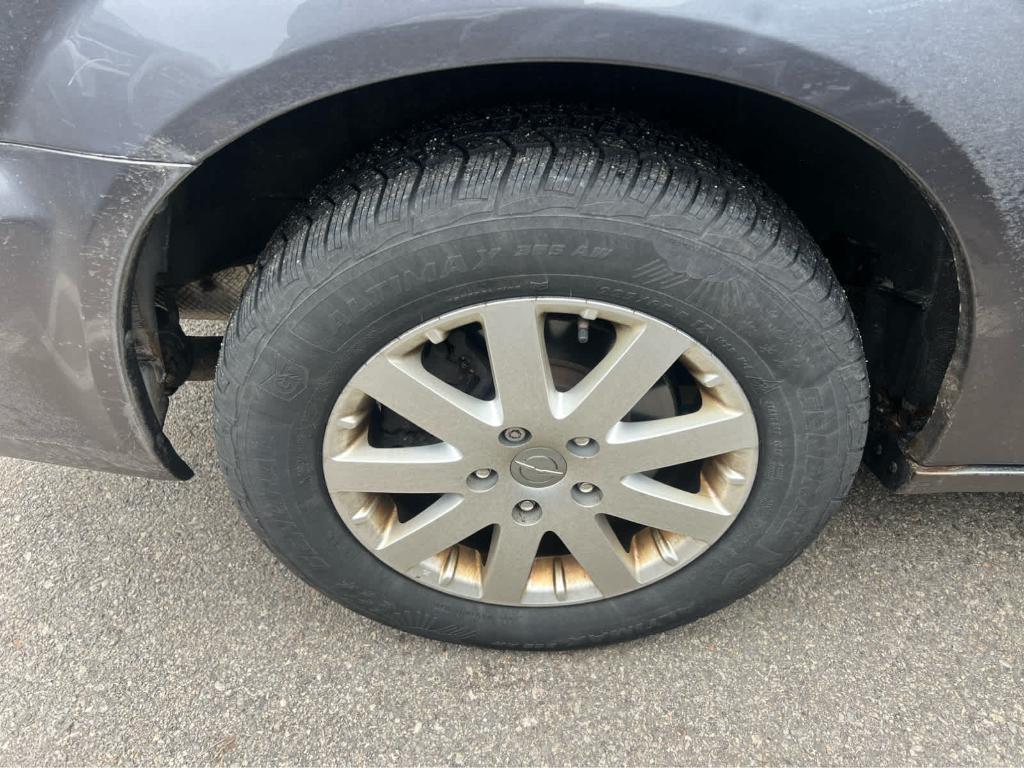 used 2015 Chrysler Town & Country car, priced at $10,888