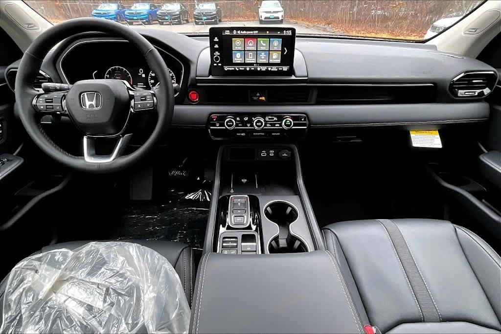 new 2026 Honda Pilot car, priced at $51,582