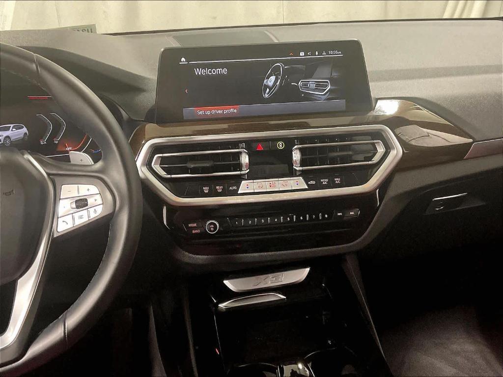 used 2024 BMW X3 car, priced at $39,900