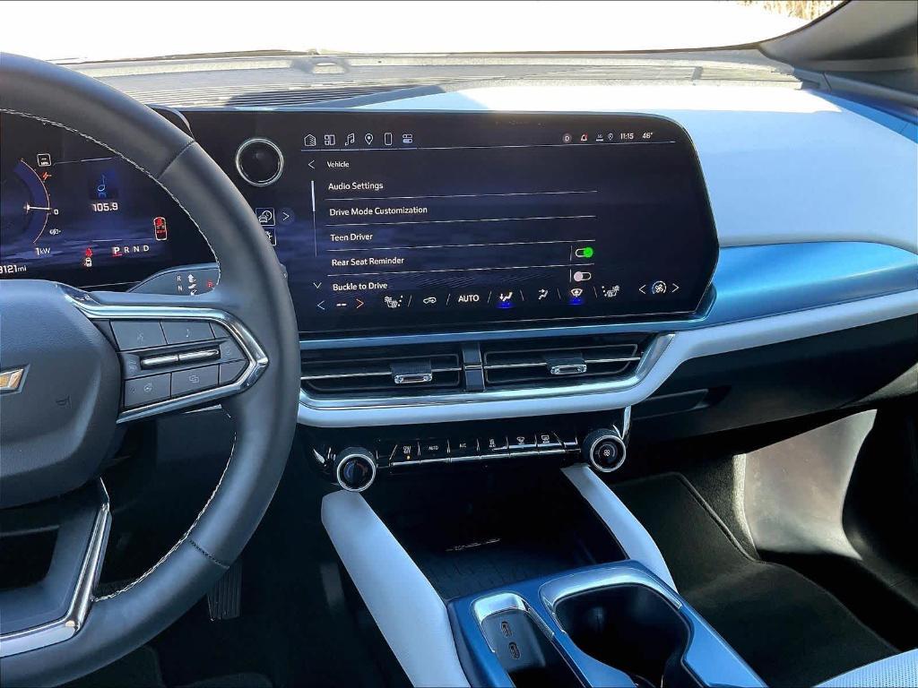 used 2025 Chevrolet Equinox EV car, priced at $23,800