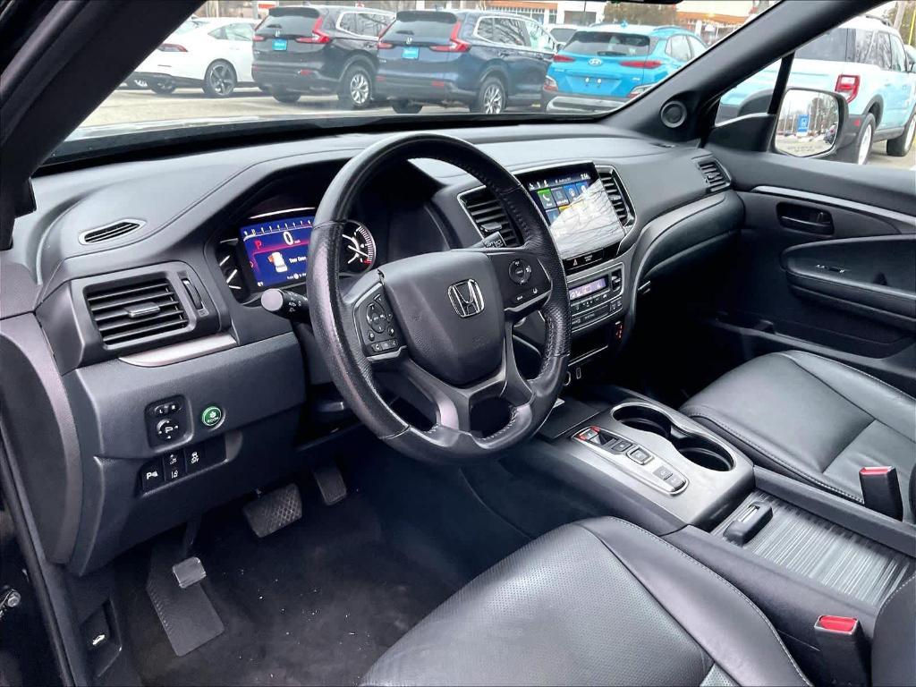 used 2022 Honda Passport car, priced at $28,800