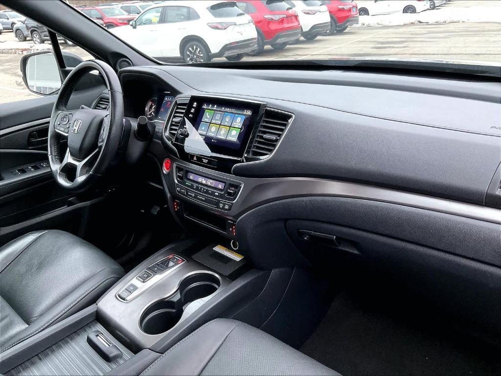 used 2022 Honda Passport car, priced at $28,800