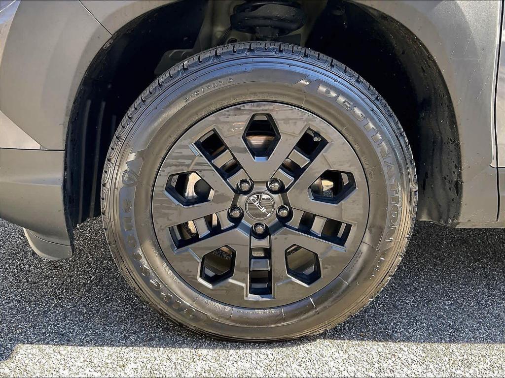 used 2022 Honda Ridgeline car, priced at $28,700