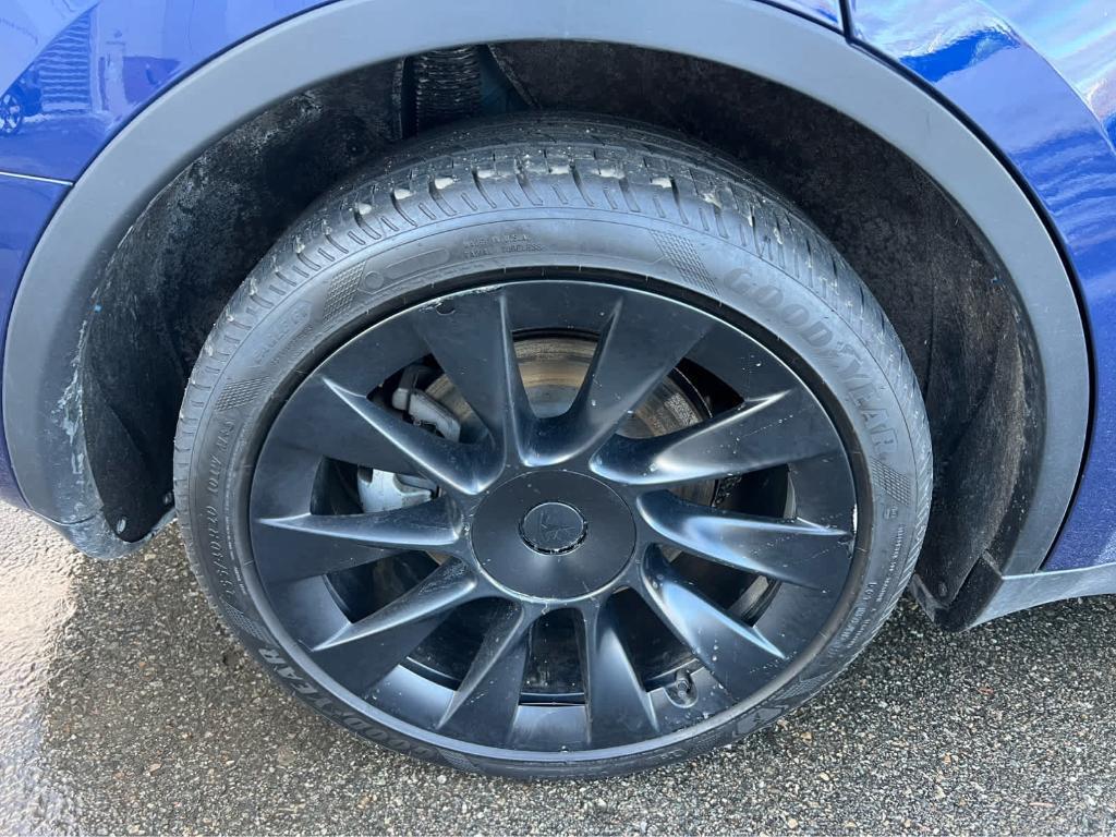 used 2022 Tesla Model Y car, priced at $27,609