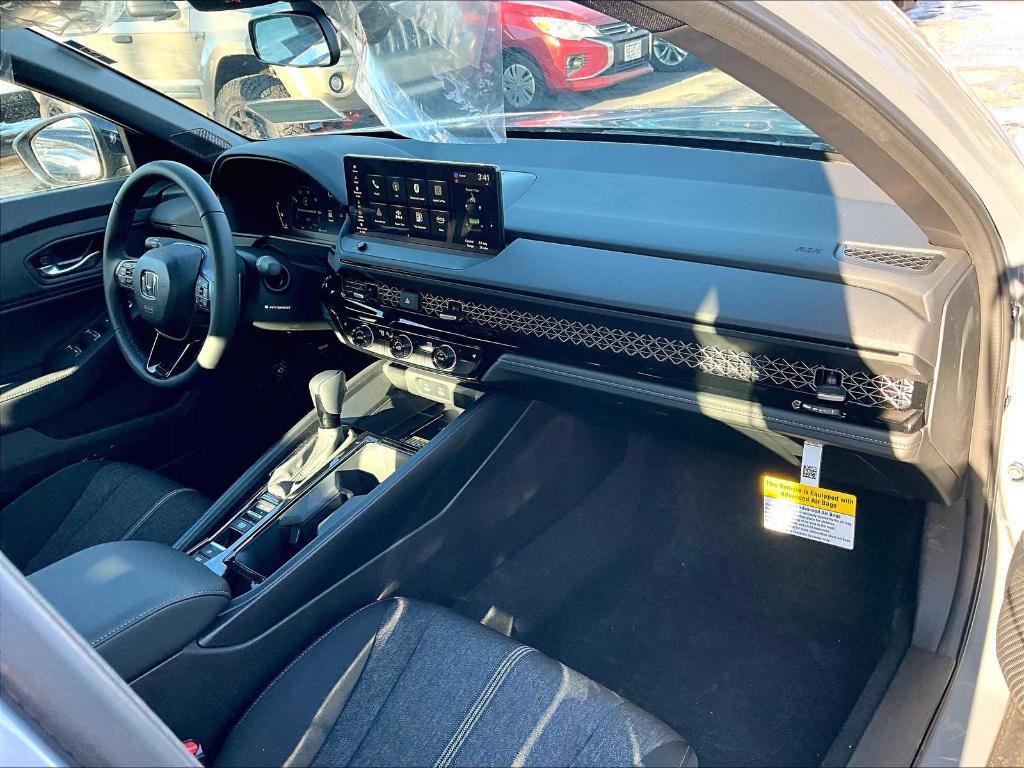 new 2025 Honda Accord Hybrid car, priced at $35,260