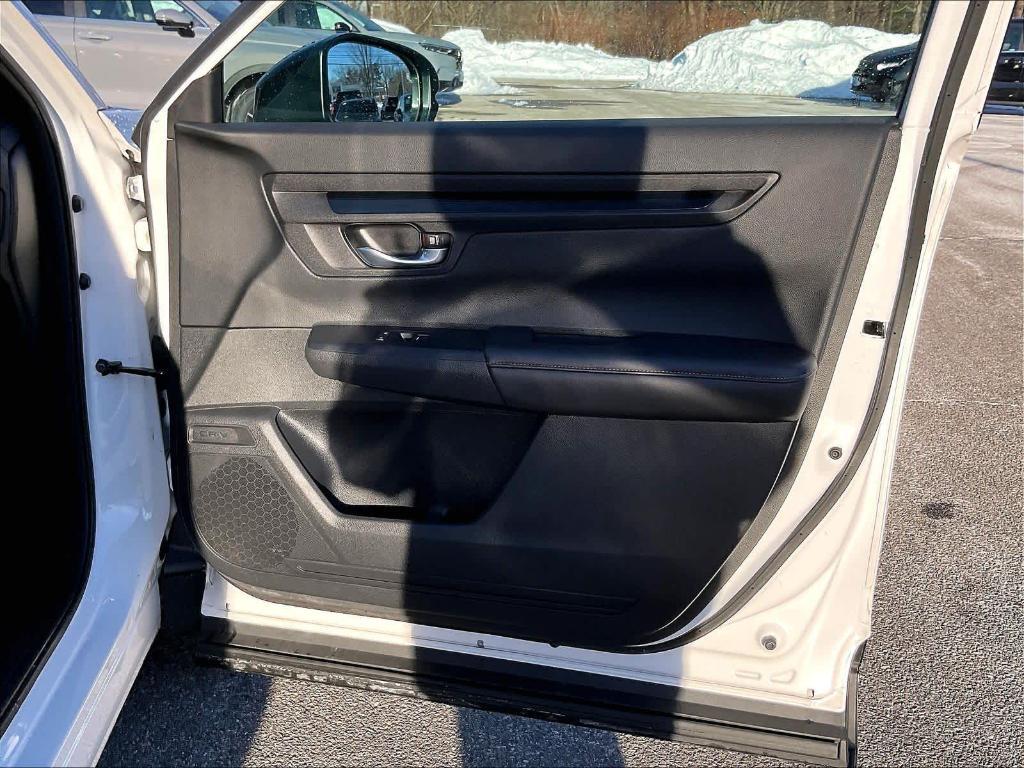 used 2024 Honda CR-V Hybrid car, priced at $27,300