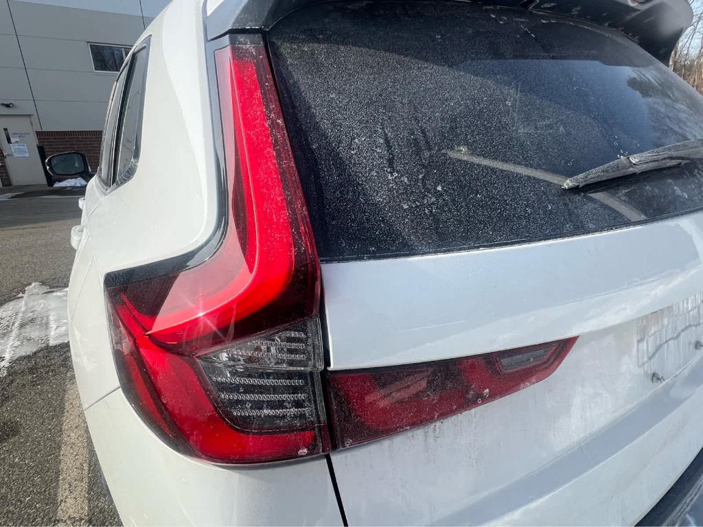 used 2024 Honda CR-V Hybrid car, priced at $27,900