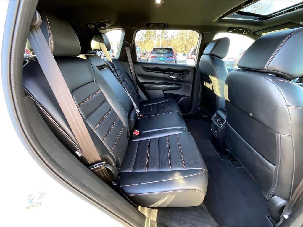 used 2024 Honda CR-V Hybrid car, priced at $27,300