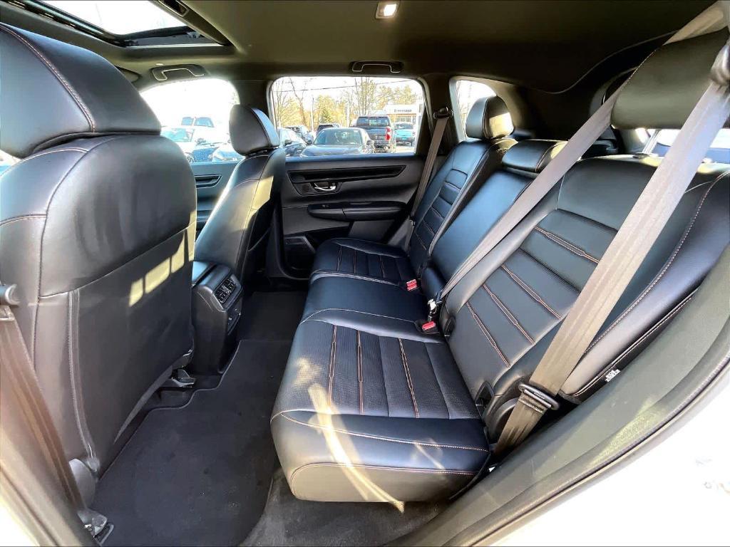 used 2024 Honda CR-V Hybrid car, priced at $27,300