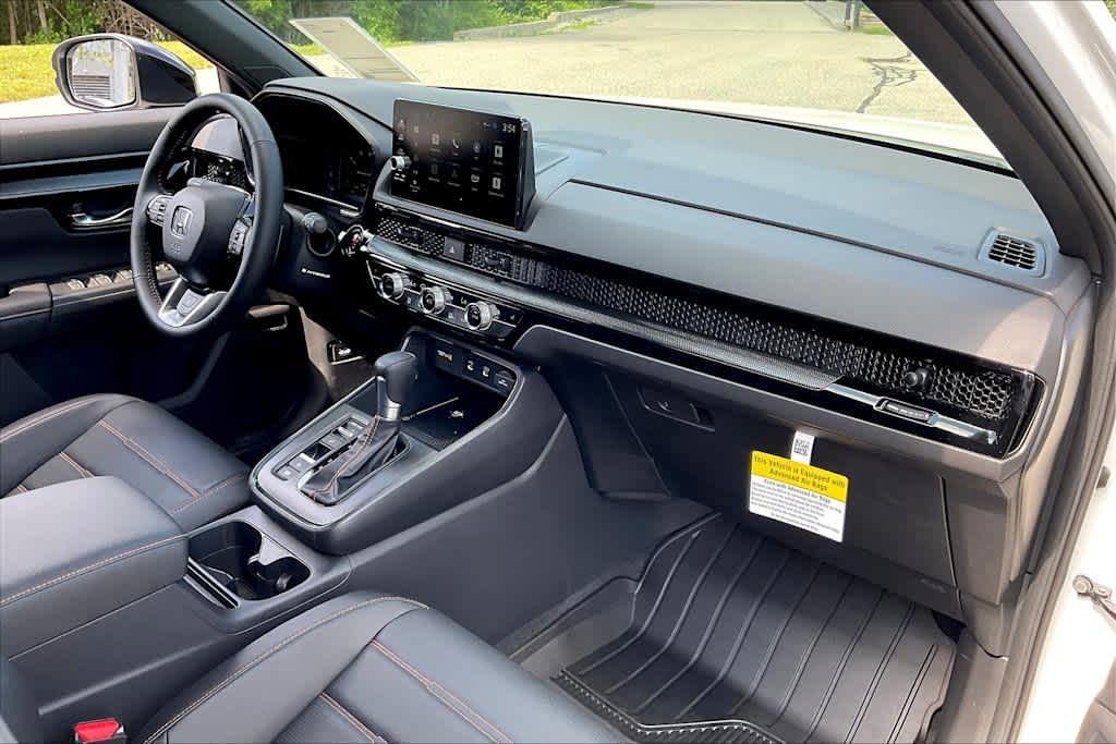 new 2026 Honda CR-V Hybrid car, priced at $41,686