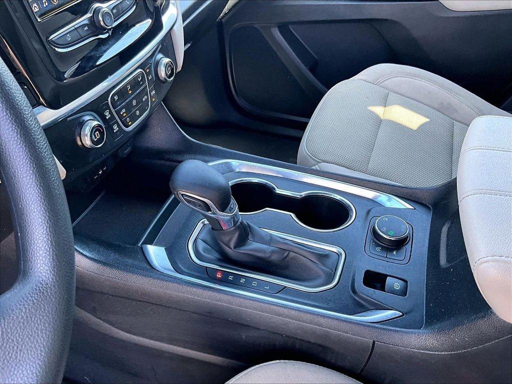 used 2023 Chevrolet Traverse car, priced at $28,811