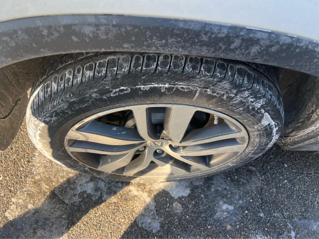 used 2017 Honda Pilot car, priced at $18,311