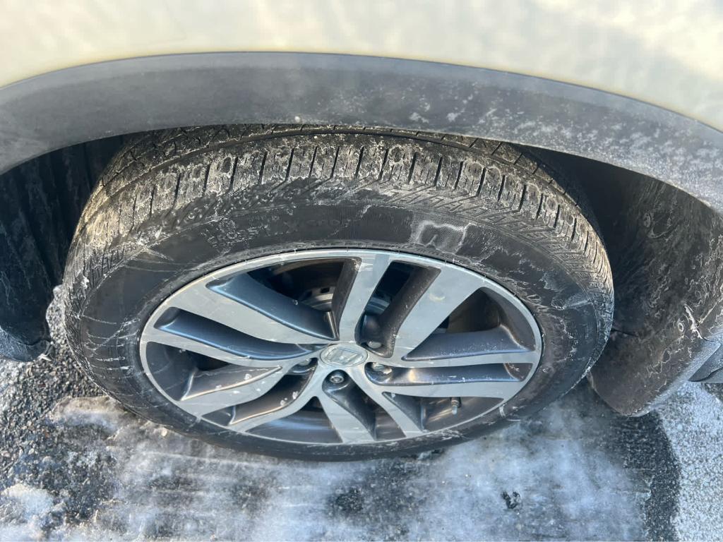 used 2017 Honda Pilot car, priced at $18,311