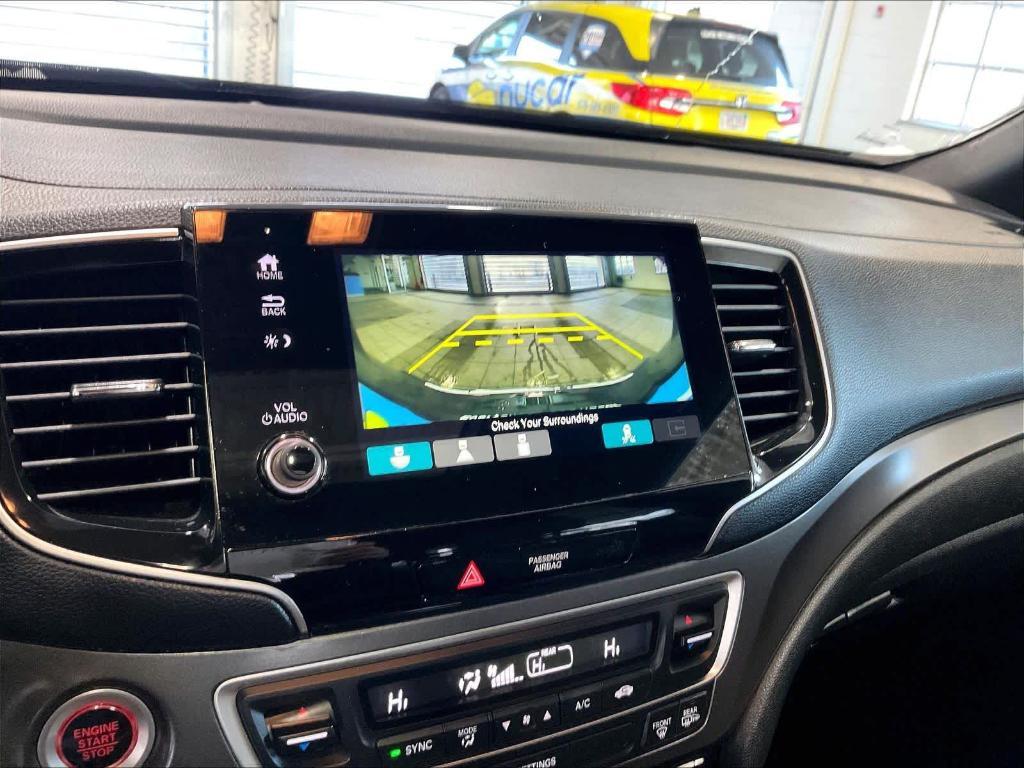 used 2025 Honda Passport car, priced at $31,800