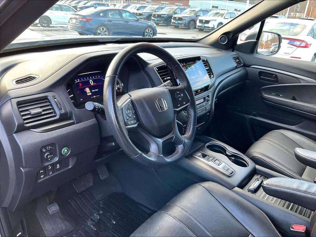 used 2022 Honda Passport car, priced at $27,800