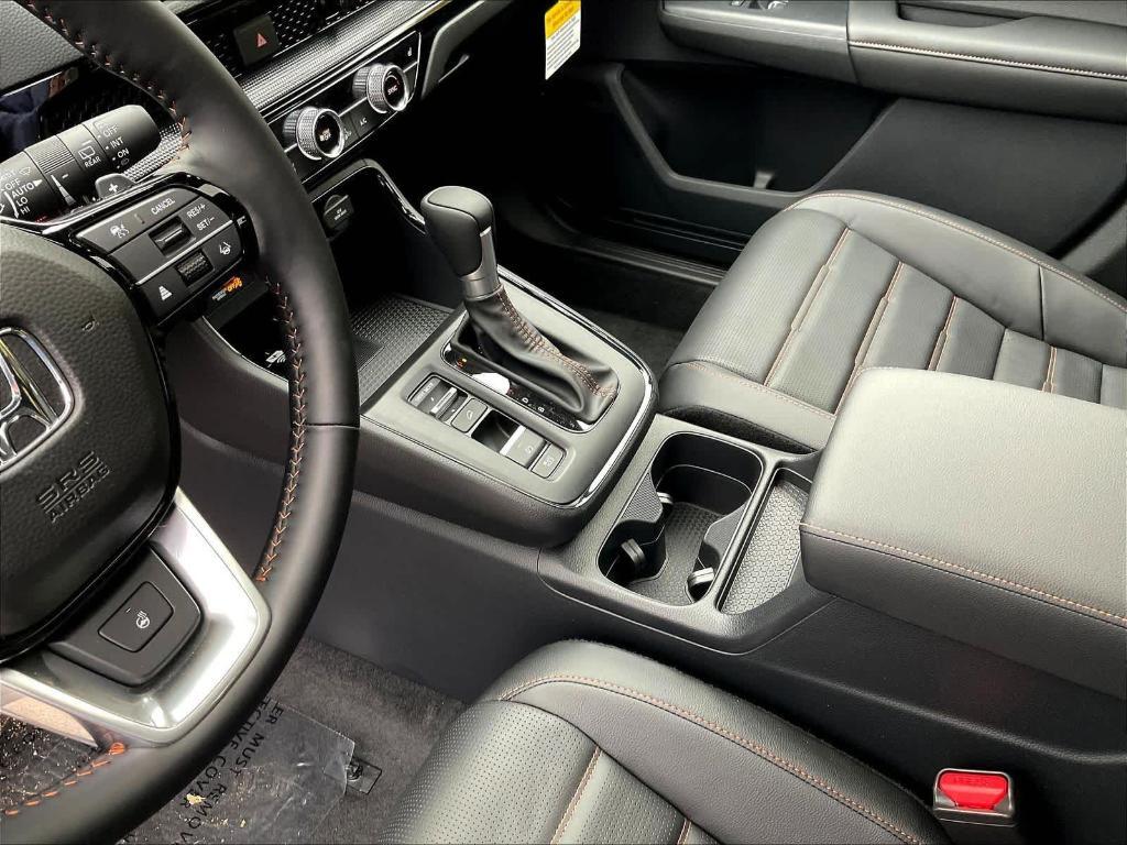 new 2026 Honda CR-V Hybrid car, priced at $39,584