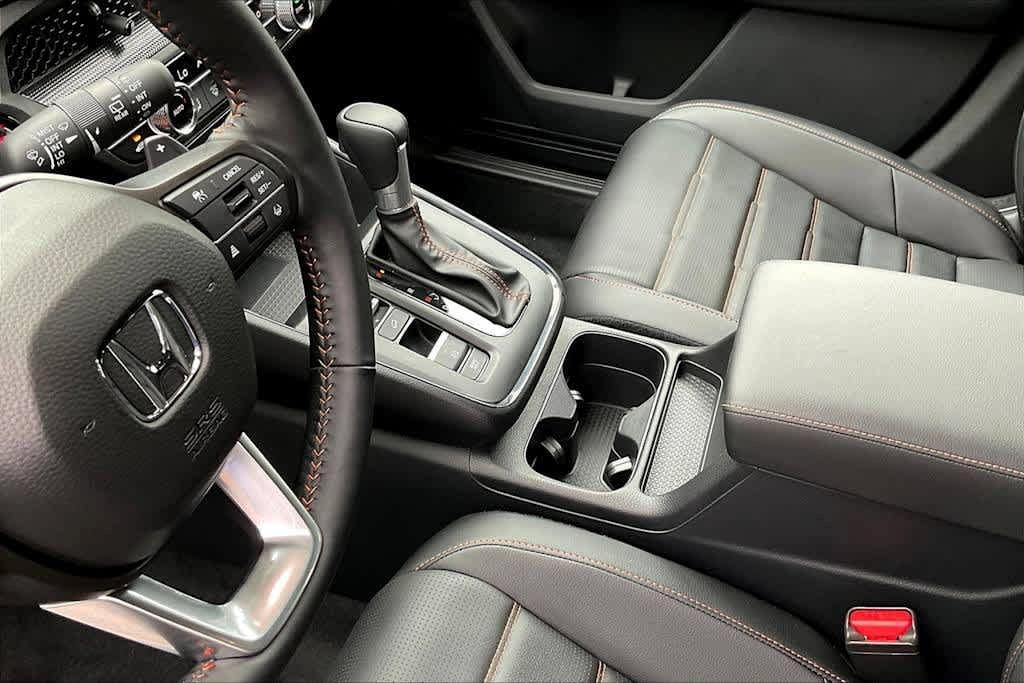 new 2026 Honda CR-V Hybrid car, priced at $39,681