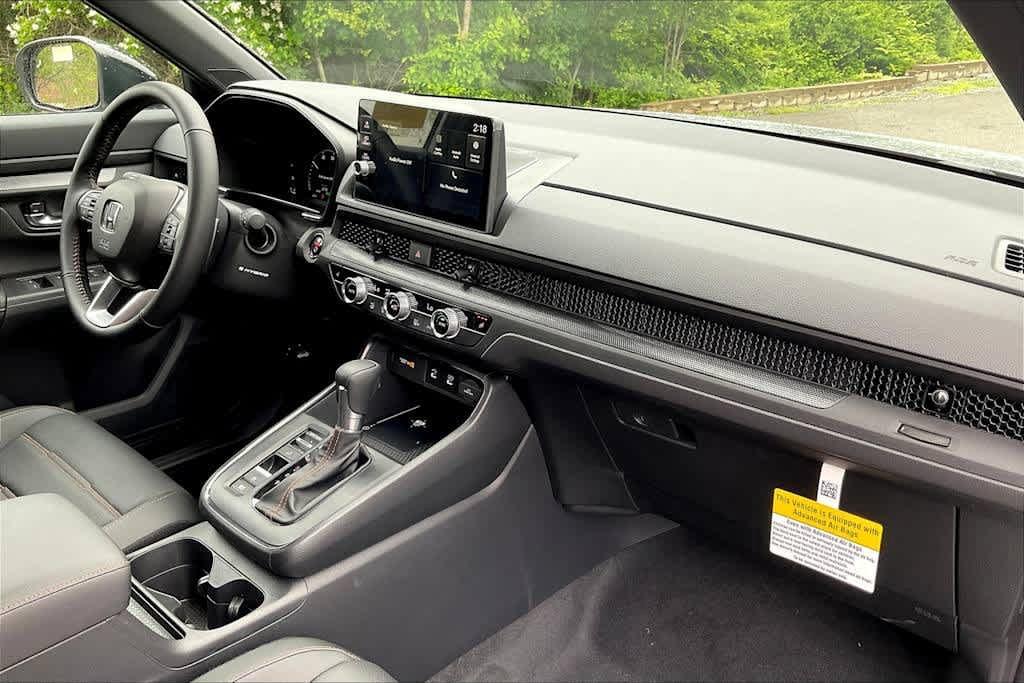 new 2026 Honda CR-V Hybrid car, priced at $39,681