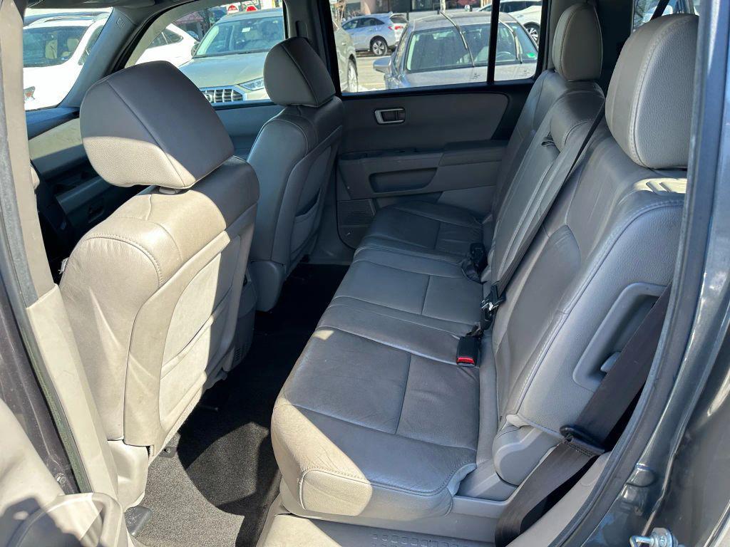 used 2013 Honda Pilot car, priced at $4,995