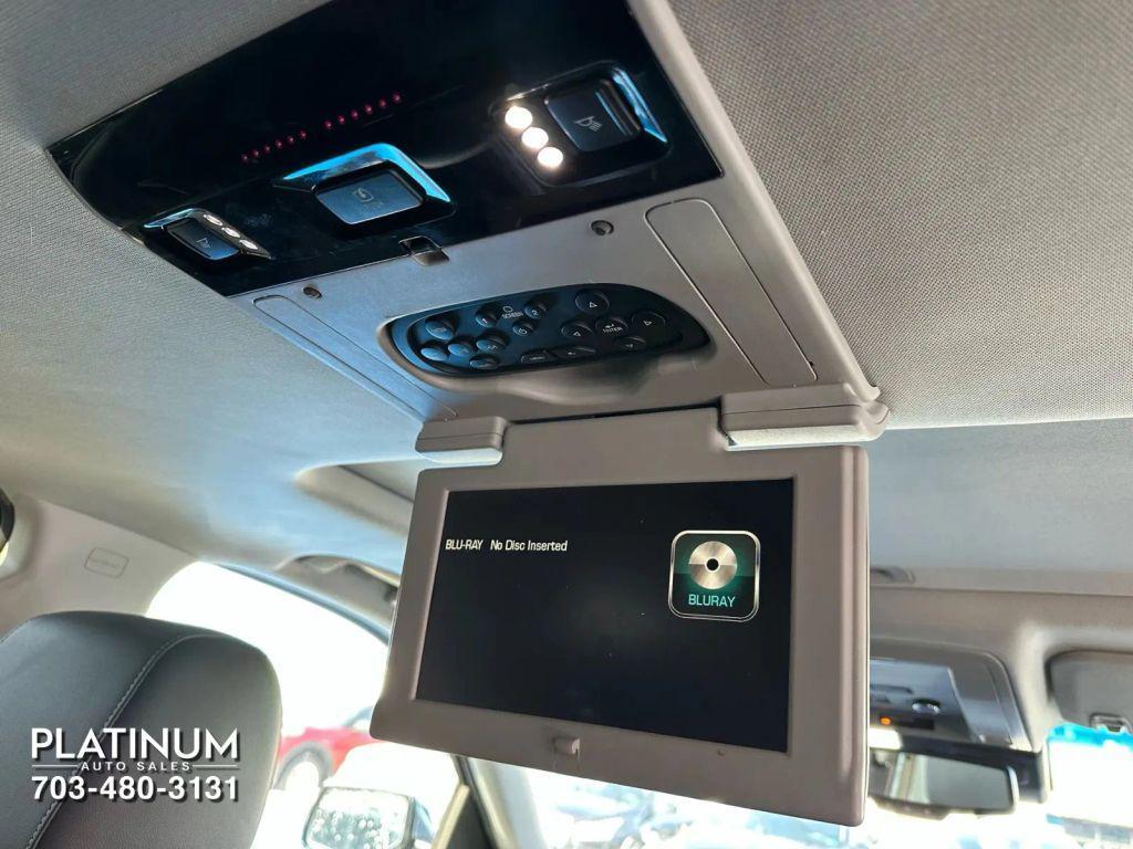 used 2015 Chevrolet Suburban car, priced at $13,995