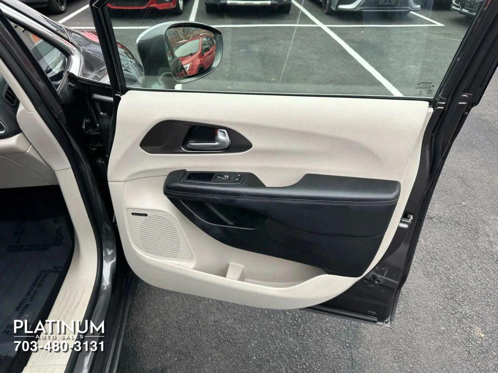 used 2018 Chrysler Pacifica Hybrid car, priced at $17,495