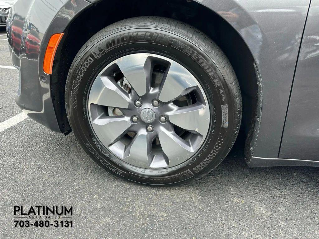 used 2018 Chrysler Pacifica Hybrid car, priced at $17,495