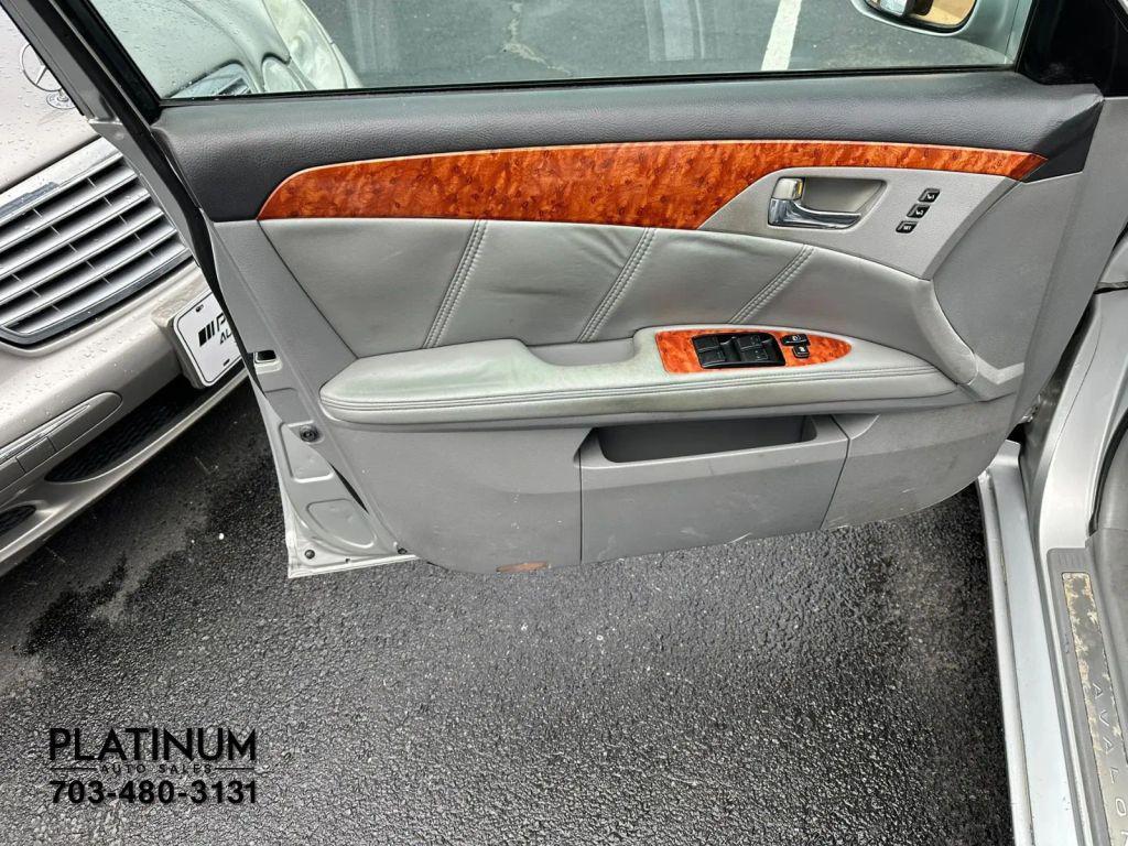 used 2006 Toyota Avalon car, priced at $4,995