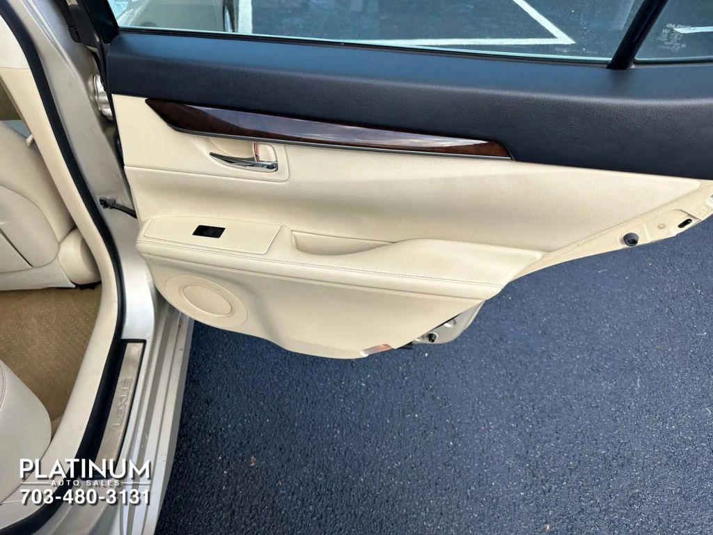 used 2014 Lexus ES 350 car, priced at $13,995