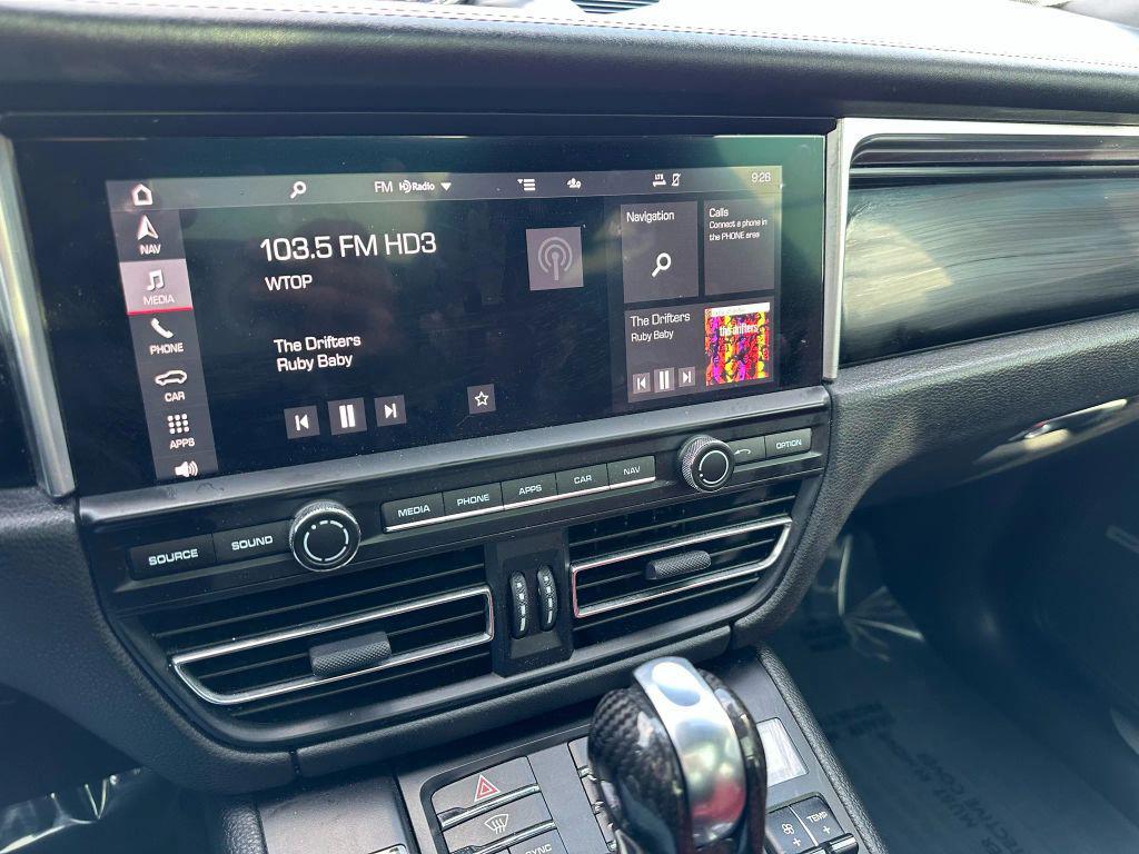 used 2020 Porsche Macan car