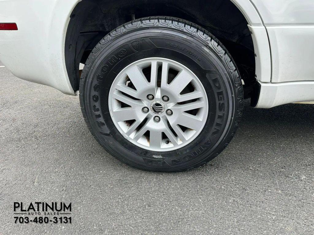 used 2005 Mercury Mariner car, priced at $4,001