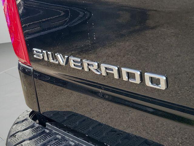 new 2026 Chevrolet Silverado 1500 car, priced at $42,282