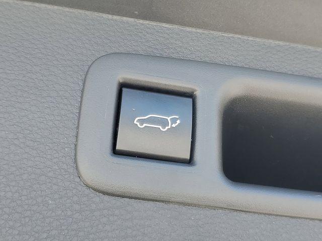 used 2023 Toyota Highlander car, priced at $26,740