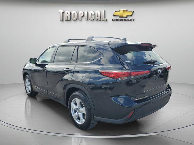 used 2023 Toyota Highlander car, priced at $26,740