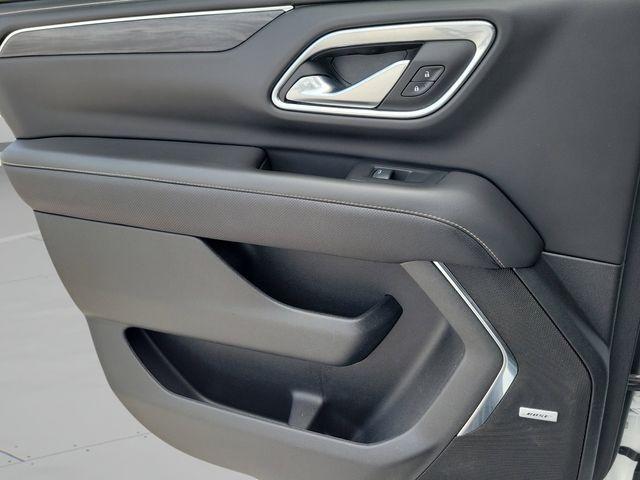 used 2024 GMC Yukon XL car, priced at $44,817
