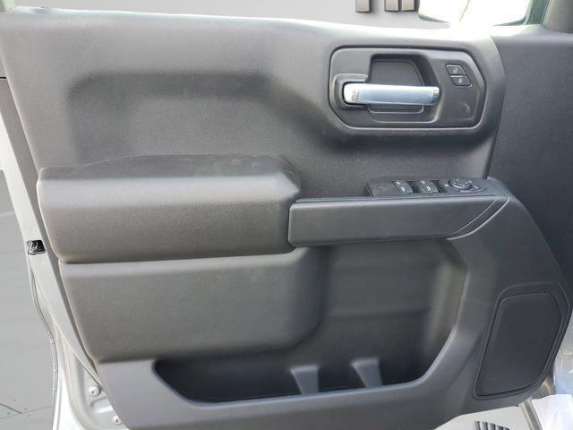 new 2026 Chevrolet Silverado 1500 car, priced at $30,932