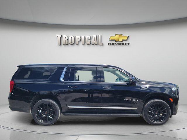 used 2022 GMC Yukon XL car, priced at $49,417