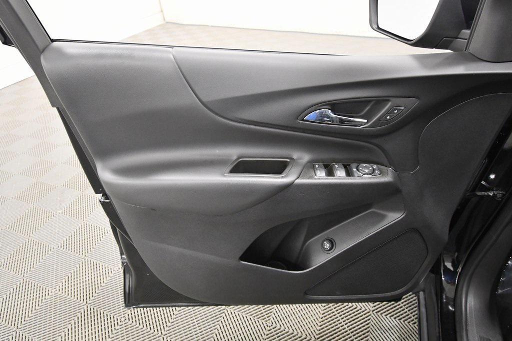 used 2024 Chevrolet Equinox car, priced at $21,888