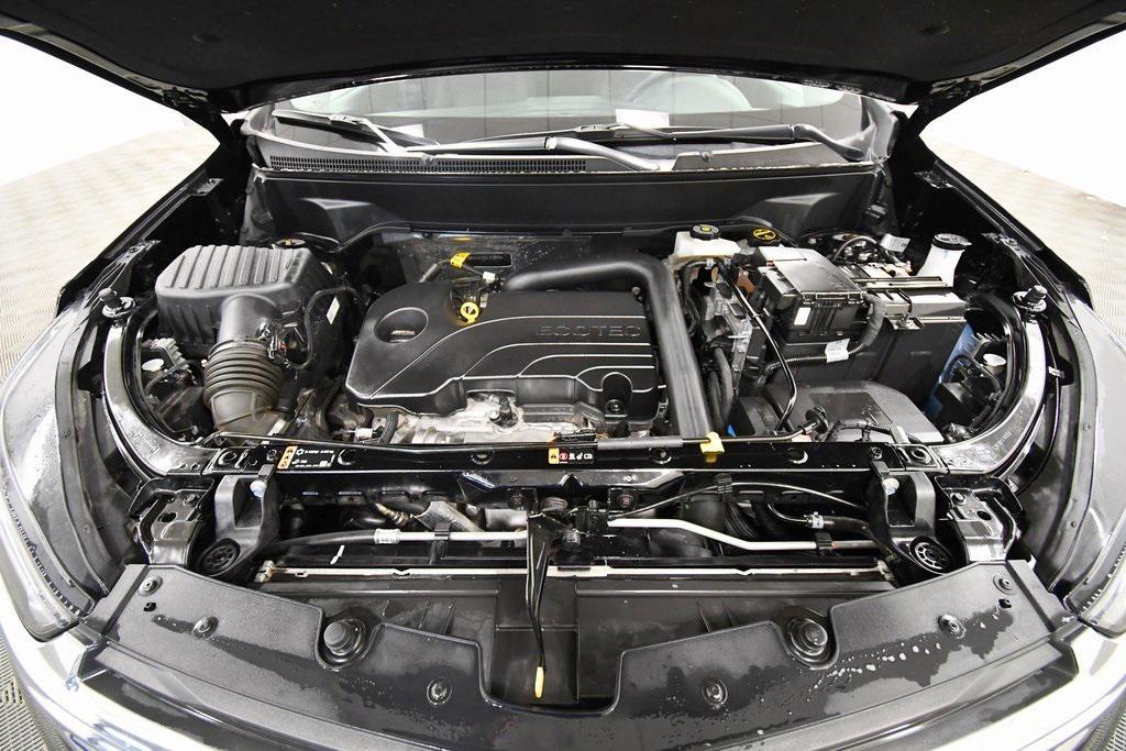 used 2024 Chevrolet Equinox car, priced at $21,888