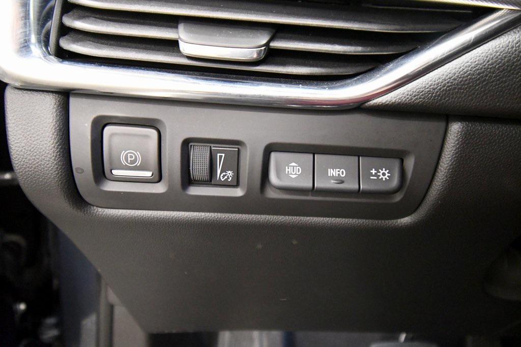 used 2019 Cadillac XT4 car, priced at $18,993