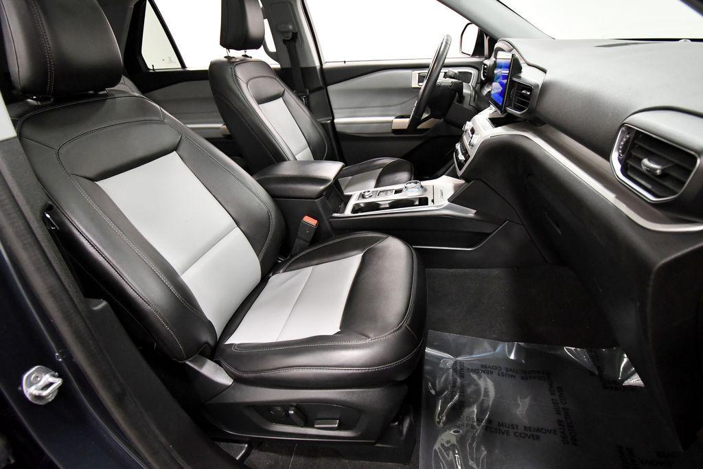 used 2023 Ford Explorer car, priced at $33,070