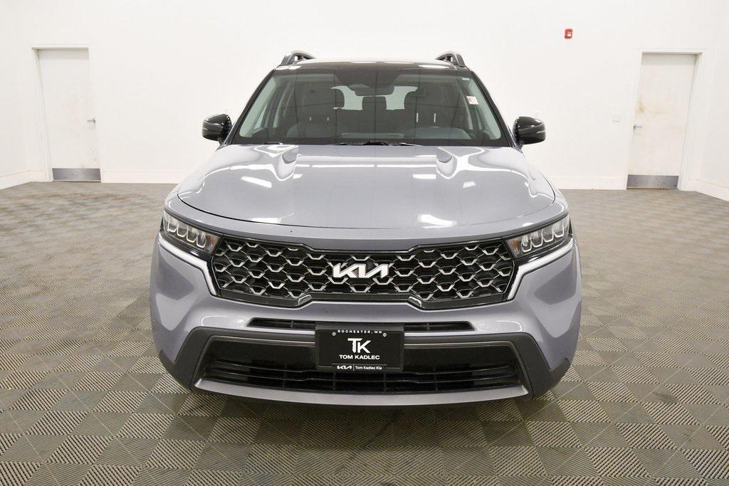 used 2023 Kia Sorento car, priced at $27,312