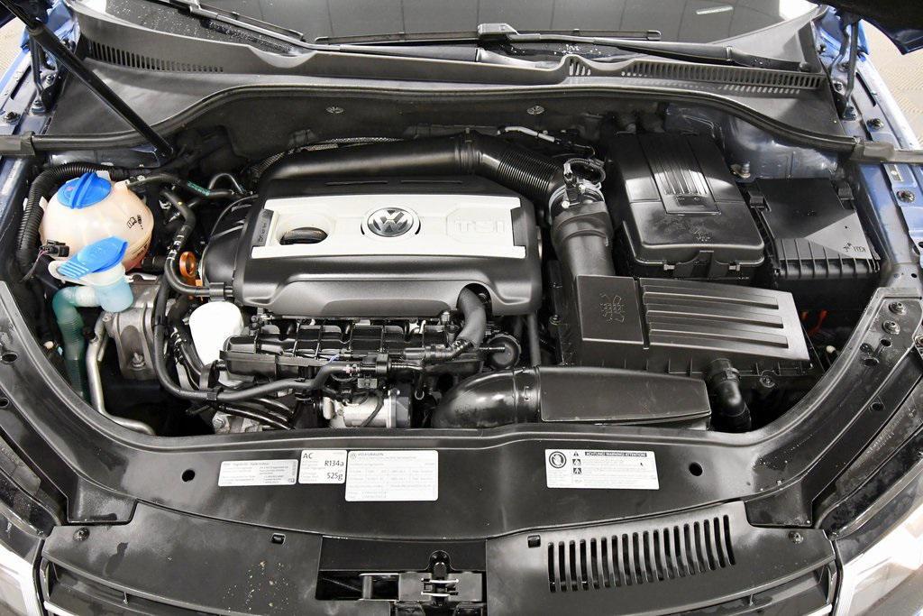 used 2012 Volkswagen Eos car, priced at $11,584