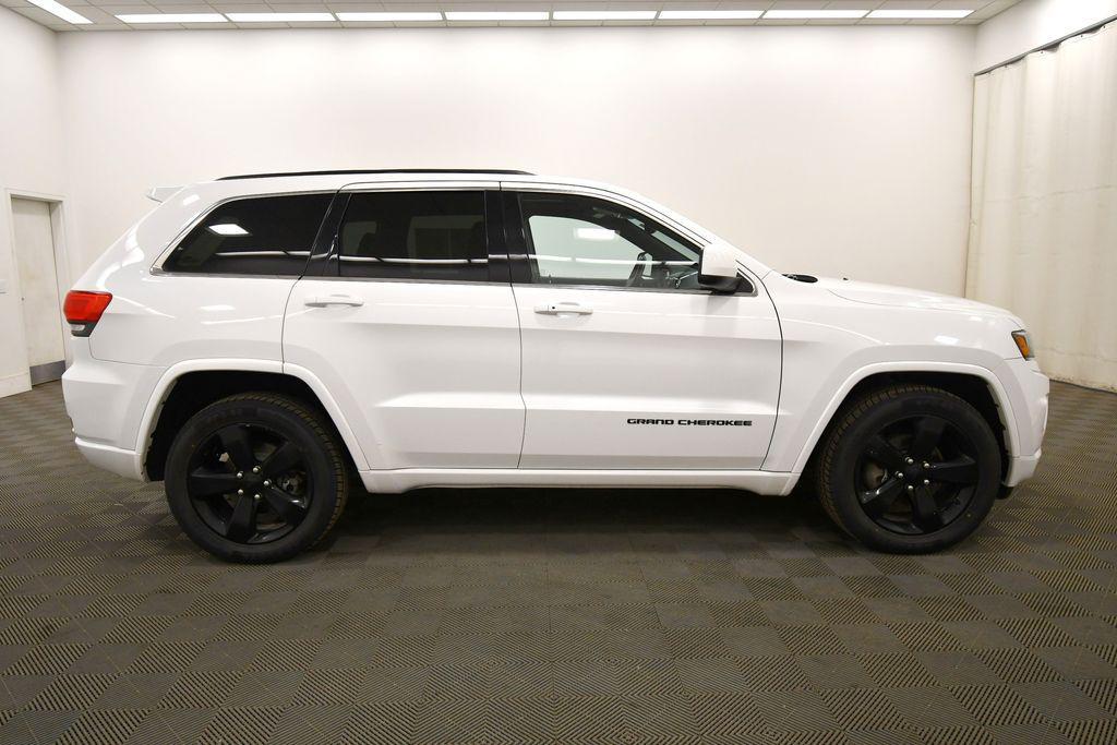 used 2015 Jeep Grand Cherokee car, priced at $10,424