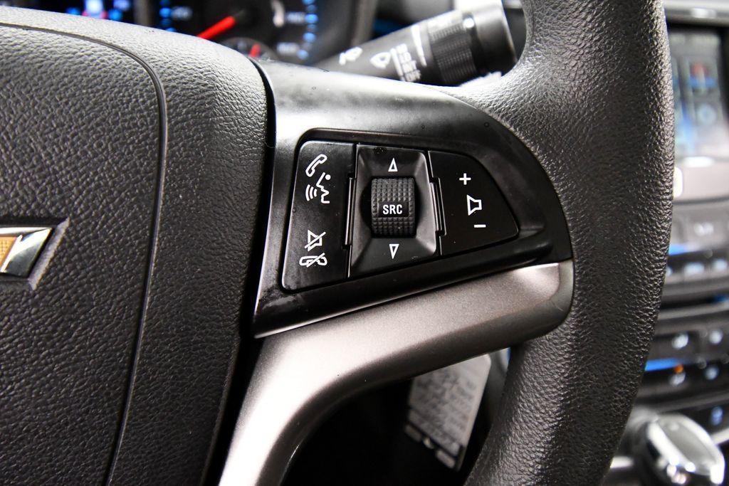 used 2015 Chevrolet Malibu car, priced at $10,694