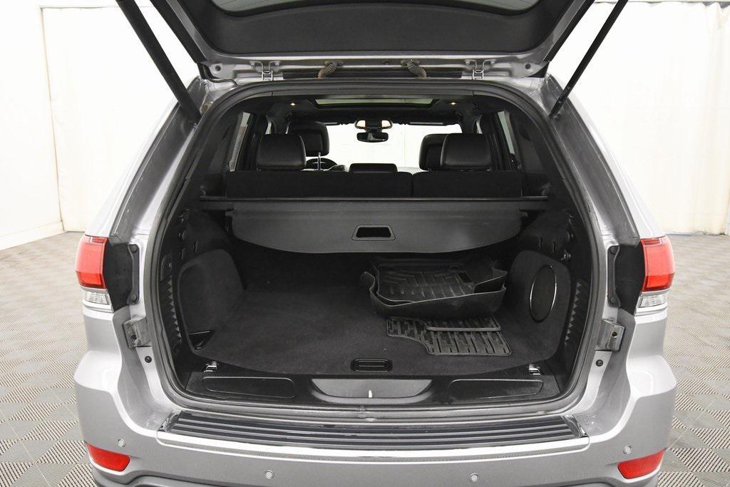 used 2020 Jeep Grand Cherokee car, priced at $17,066