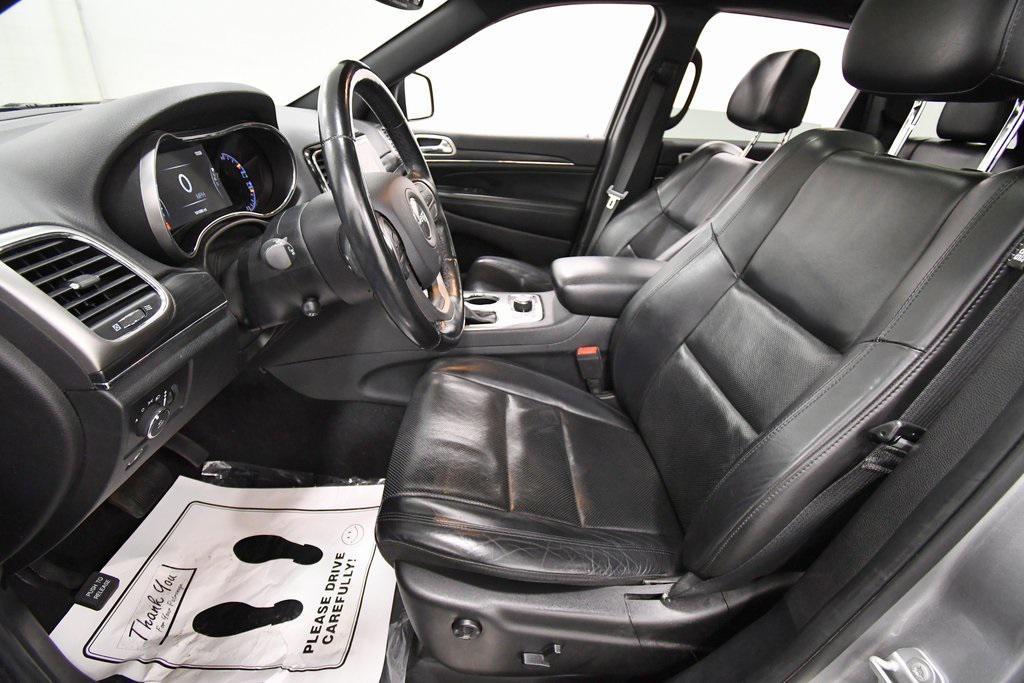 used 2020 Jeep Grand Cherokee car, priced at $17,066