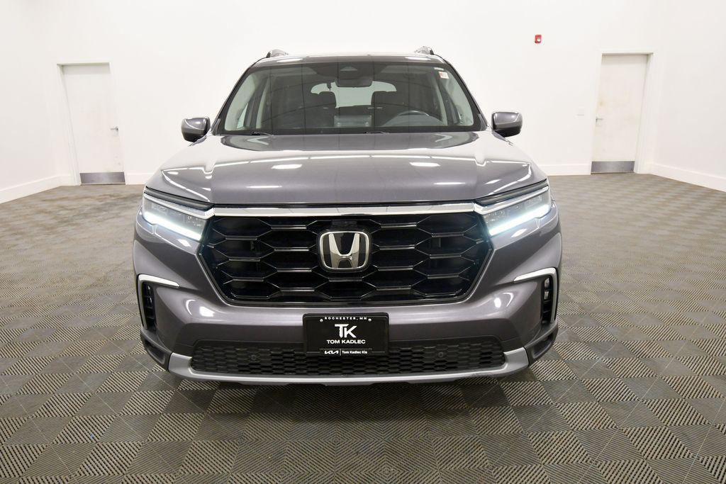 used 2023 Honda Pilot car, priced at $40,138