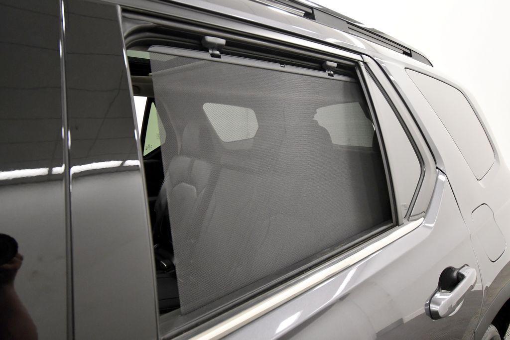 used 2023 Honda Pilot car, priced at $40,138