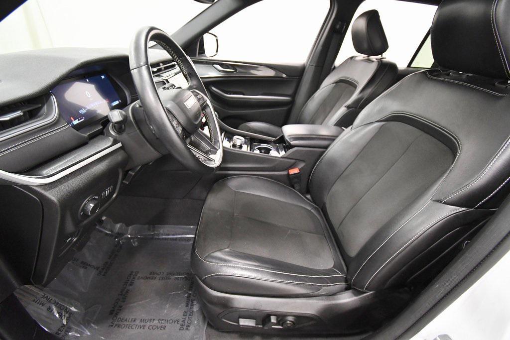 used 2022 Jeep Grand Cherokee car, priced at $29,278