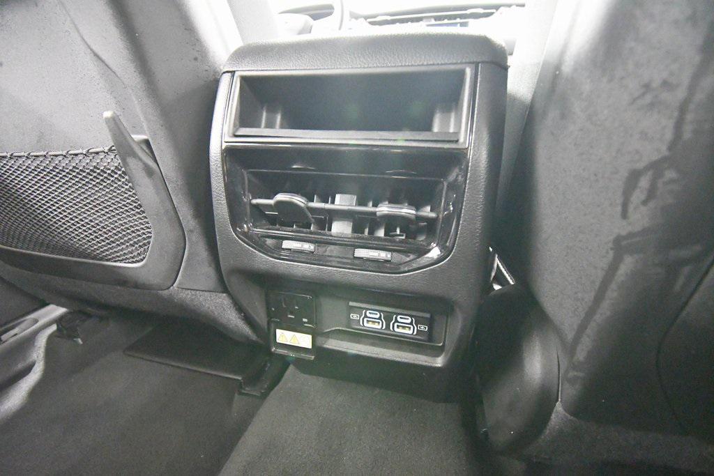 used 2022 Jeep Grand Cherokee car, priced at $29,278